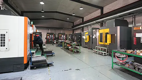 کارگاه محصولات قالب با قابلیت های قوی خود پایه ای محکم از کیفیت ایجاد کرده است